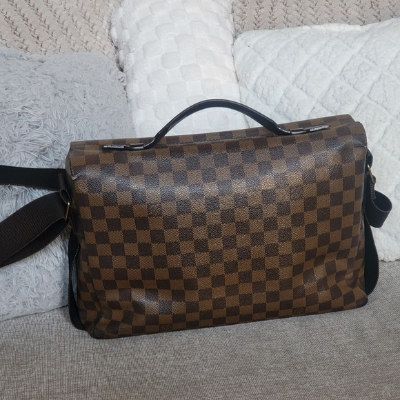 Louis Vuitton Broadway Damier Ebene Canvas Shouder Bag. Authentic w/COA. - Picture 2 of 16